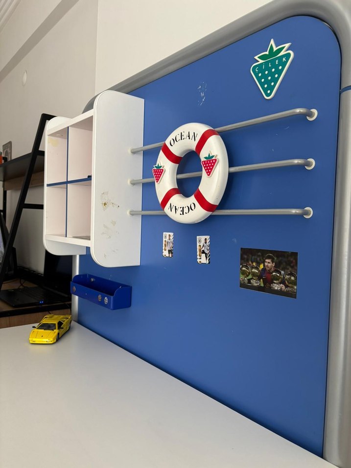 çilek markalı genç erkek yatak+masa takımı - Görsel 2