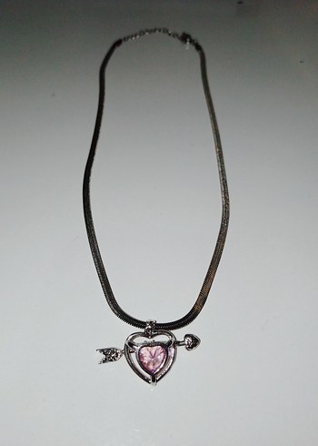 Pembe Zincirli Gotik Kolye - Görsel 2