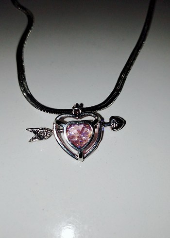 Pembe Zincirli Gotik Kolye - Görsel 3