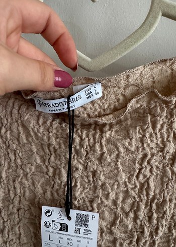 Stradivarius Bej Kısa Triko Kadın Bluz