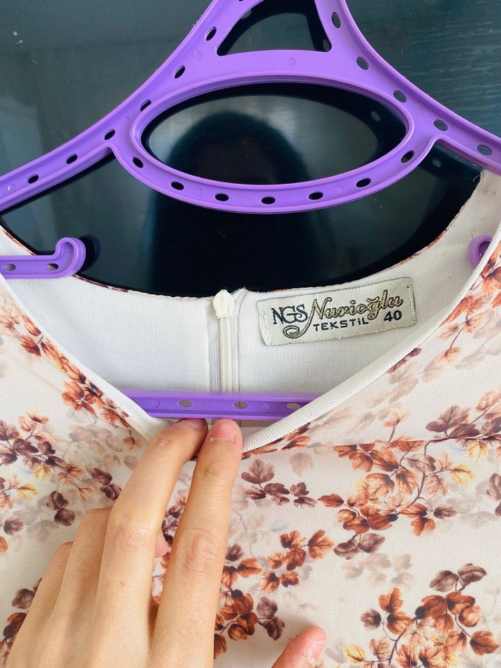 Bahar çiçekli elbise  - Görsel 3