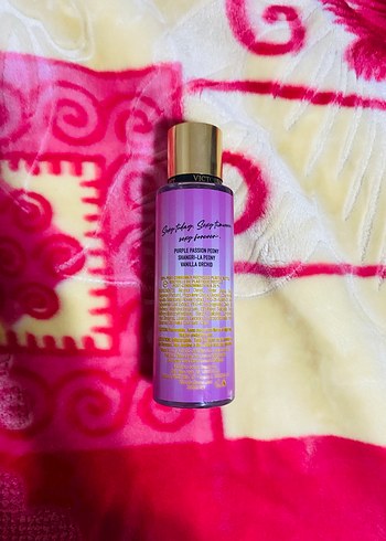 Victoria's Secret Bombshell Kadın Parfümü - Görsel 2