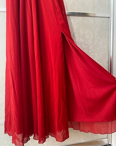 38 Beden kırmızı Renk Abiye Elbise