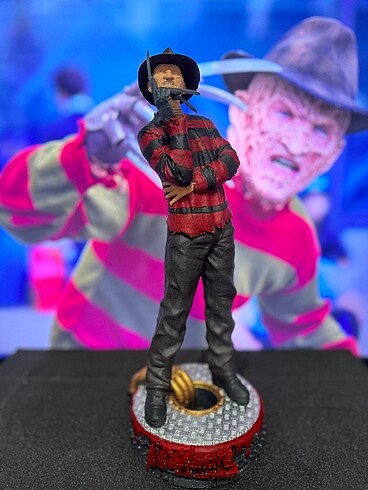 Freddy Krueger Figür