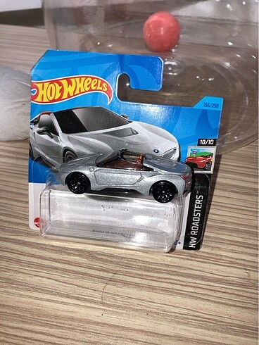 hotwheels bmw i8 roadster