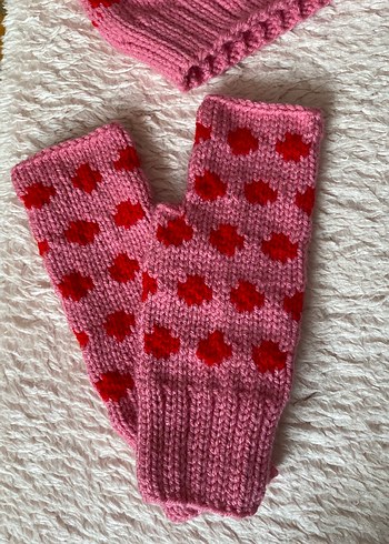 Puantiyeli Pembe Örgü Kadın Bere Eldiven Ve Patik Seti - Görsel 4