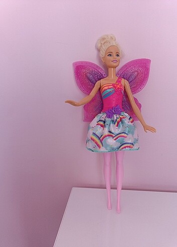 Kelebek Barbie 