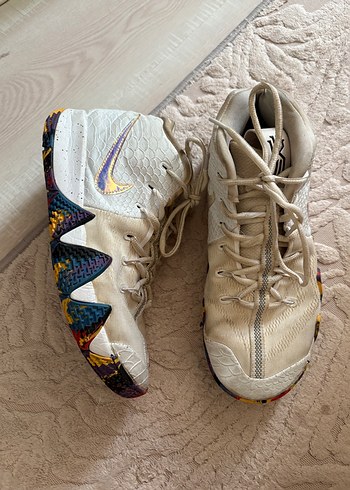 40 Beden Nike Çok Renkli Basketbol Ayakkabısı Velcro Bantlı