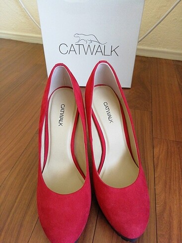 Catwalk Junkie Platform topuk şık ayakkabı 