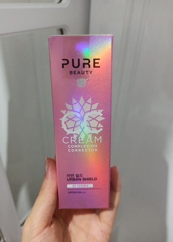 Pure Beauty CC Krem 01 ivory