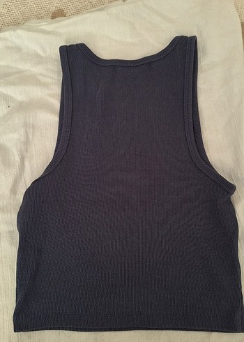 Pull and Bear Siyah Kadın Kolsuz Yüksek Yakalı Crop Top