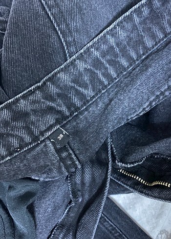 38 Beden Düğmeli Siyah Batik Desenli Kadın Jean