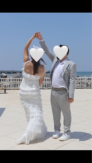 l Beden Sade fırfırlı Gelinlik