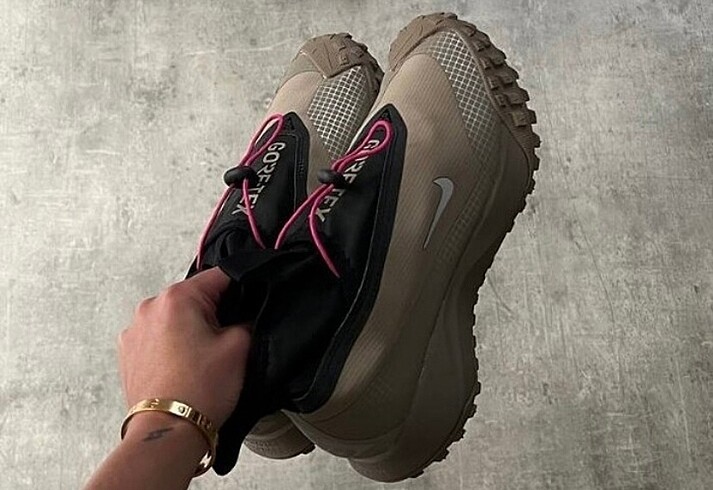 44 Beden ORJİNAL NİKE GORETEX