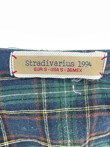 s Beden çeşitli Renk Stradivarius Gömlek %70 İndirimli.