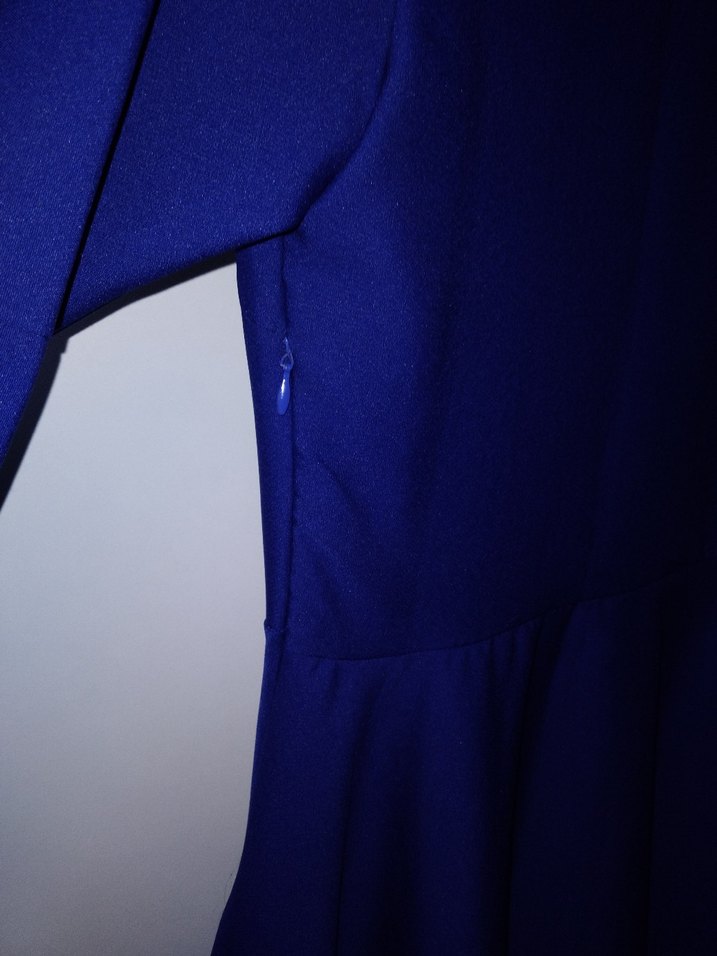 Mavi V Yaka Midi Salaş Elbise - Görsel 4