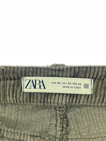 xs Beden haki Renk Zara Mini Şort %70 İndirimli.
