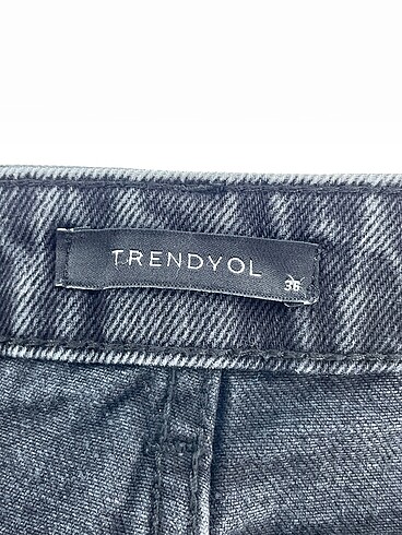 36 Beden siyah Renk Trendyol & Milla Jean / Kot %70 İndirimli.