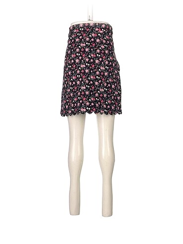 34 Beden H&M Mini Etek %70 İndirimli.