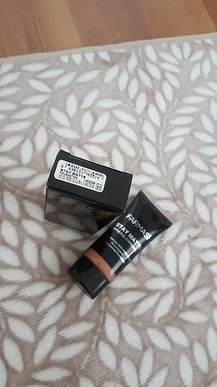 farmasi sıvı bronzer