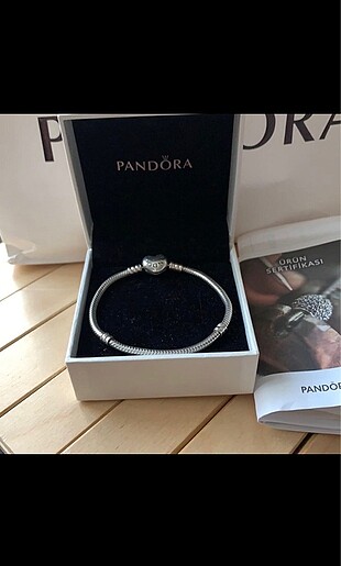 Pandora bileklik