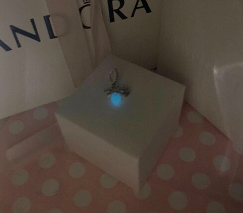 Pandora ateş böceği Charm