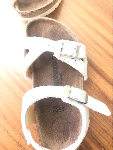 28 Beden beyaz Renk Birkenstock sandalet