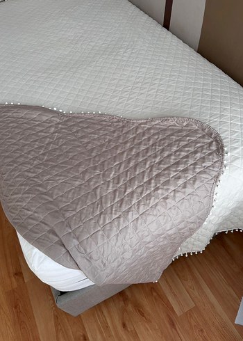 Taç kapitone tek kişilik yatak örtüsü - Görsel 2