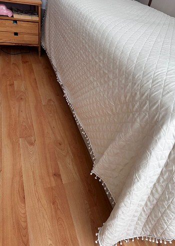 Taç kapitone tek kişilik yatak örtüsü - Görsel 4