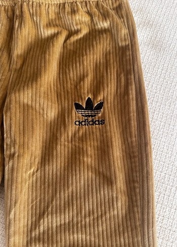 Adidas fitilli kadife tayt - Görsel 2
