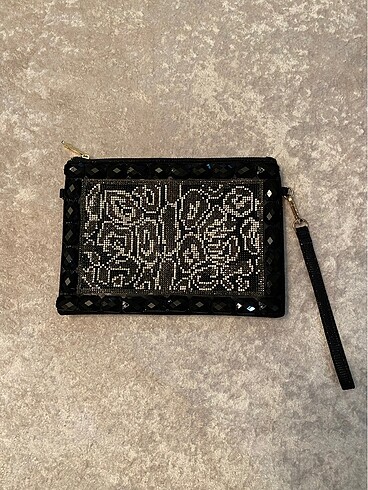 Kriste Bell clutch çanta