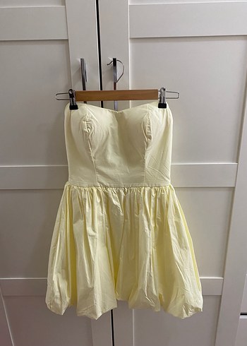 Sarı Straplez Piliseli Mezuniyet Elbisesi - Görsel 3