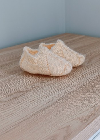 Kız Bebek Bej Örgü Patik - Görsel 2