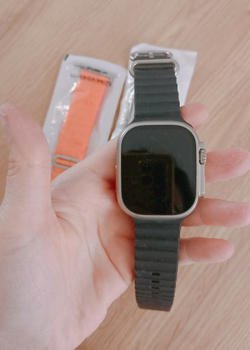 Gri Akıllı Saat ve Ekstra Kayışlar - Görsel 2