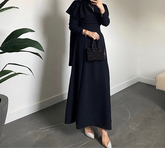 Diğer Siyah abiye elbise + 2,5 metre sifon şal dahil