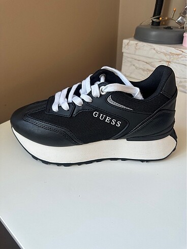 Guess GUESS sneaker