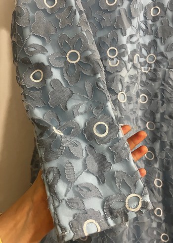 Uzun Kollu Tül Detaylı Tesettür Mavi Abiye - Görsel 3