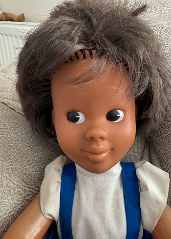 Kahverengi saçlı çocuk bebek oyuncak - Görsel 3