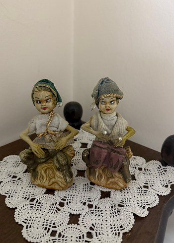 Bej Renkli Klasik Figürin Seti - Görsel 2