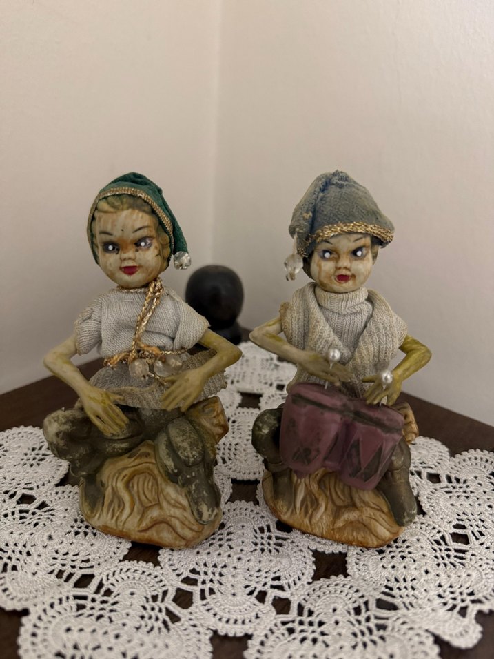 Bej Renkli Klasik Figürin Seti - Görsel 4