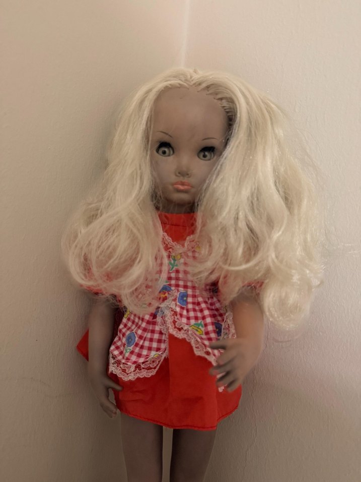 Sarı Saçlı Kırmızı Elbiseli Bebek furga bebek - Görsel 4