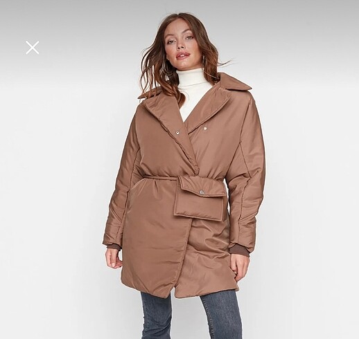 Trendyolmilla şişme mont
