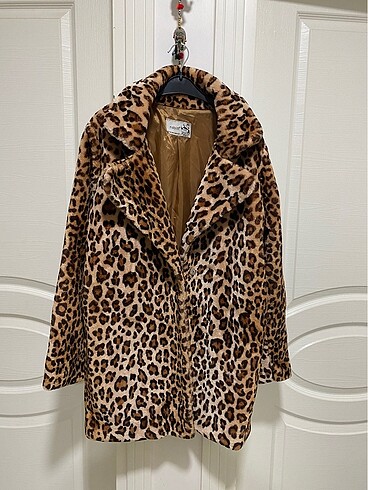 Leopar peluş kaban