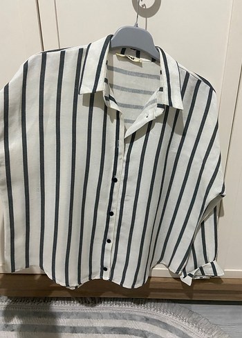 Çizgili Uzun Kollu Düğmeli Kadın Gömlek - Görsel 2