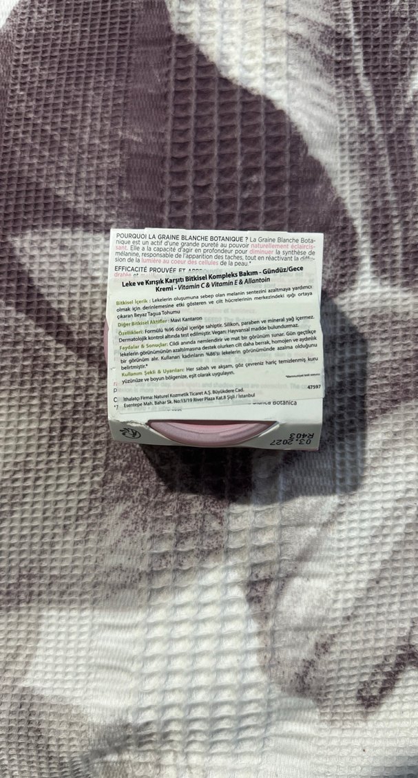 Yves Rocher Bright Botanical Beyazlatıcı Nemlendirici BB Krem - Görsel 2