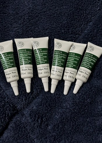Yves Rocher Yaşlanma Karşıtı Cilt Bakım Serumu Seti 30ml - Görsel 2