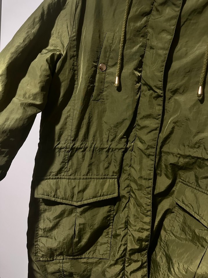 Koton Kapüşonlu, Kürklü Haki Kadın Mont - Görsel 3