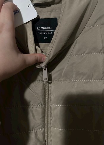 Lc Waikiki Bej Fermuarlı Kadın Ceket - Görsel 3