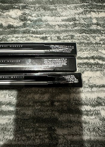 NYX NYX Siyah Suya Dayanıklı Eyeliner adet fiyatıdır