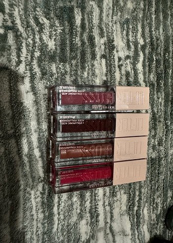 Beden Maybelline lifter glos Ruj